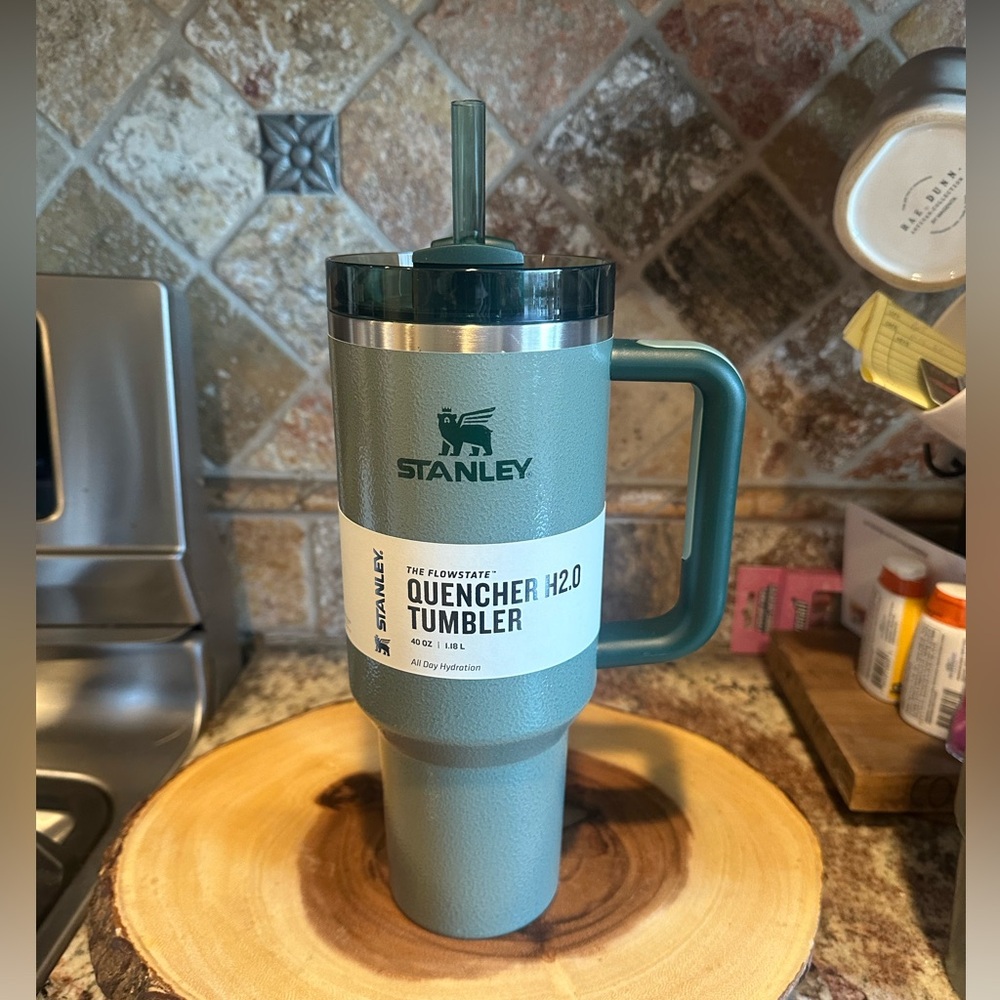 Stanley Hammertone 40oz